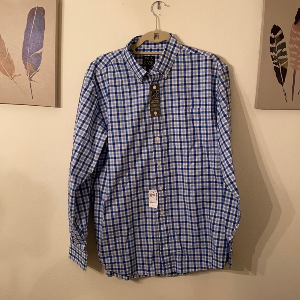 NWT Large Jos A Bank Sportshirt